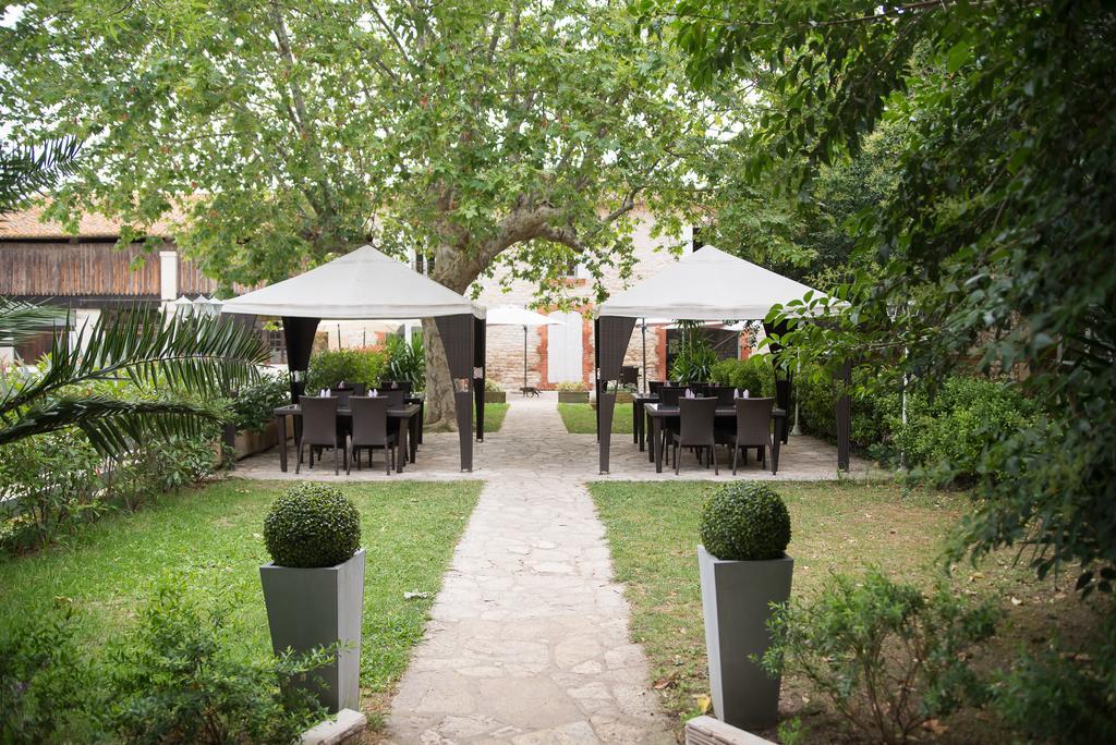 Hotel Mas De Galoffre Nimes Exterior foto
